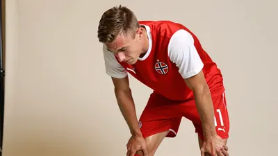 Norges landslag røk ut i kvartfinalen mot England og endte på en sterk andreplass i gruppespillet med seks poeng, ifølge...