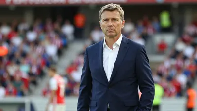 Norges herrelandslag i fotball og trener Ståle Solbakken får Brobyggerprisen 2026 for å samle folk på tvers av bakgrunner